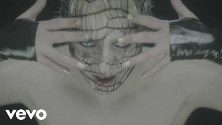 The Pretty Reckless - And So It Went (Official Music Video)