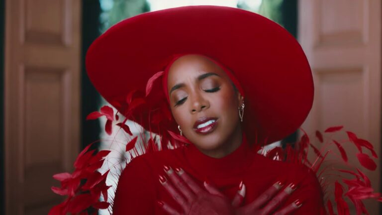 Kelly Rowland - Flowers (Official Video)