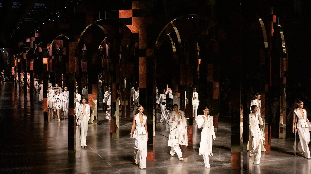 Fendi Women's Ready to Wear Spring/Summer 2022