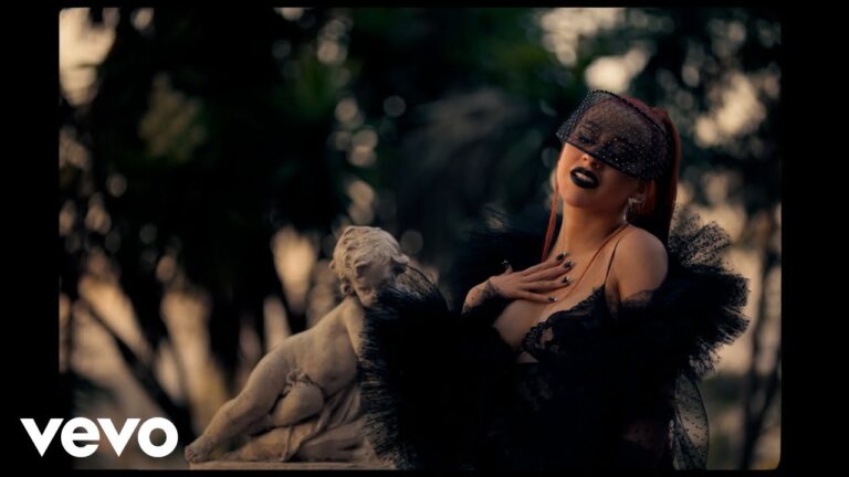 Christina Aguilera - Somos Nada (Official Video)