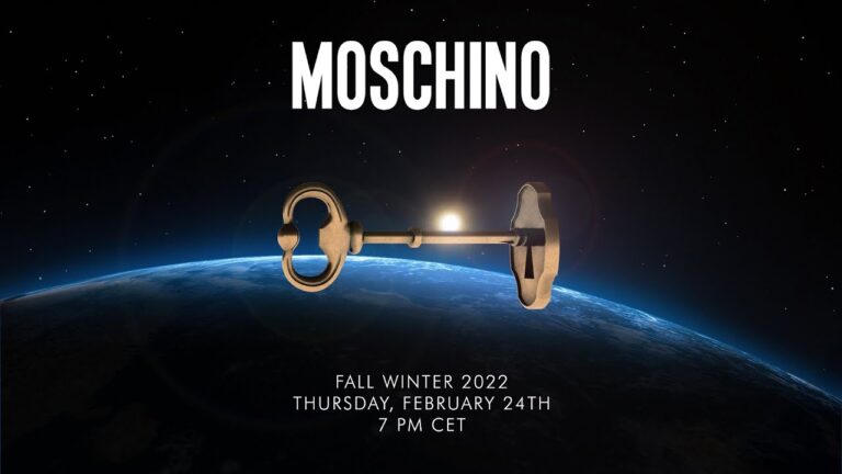 Moschino Fall Winter 2022 Fashion Show
