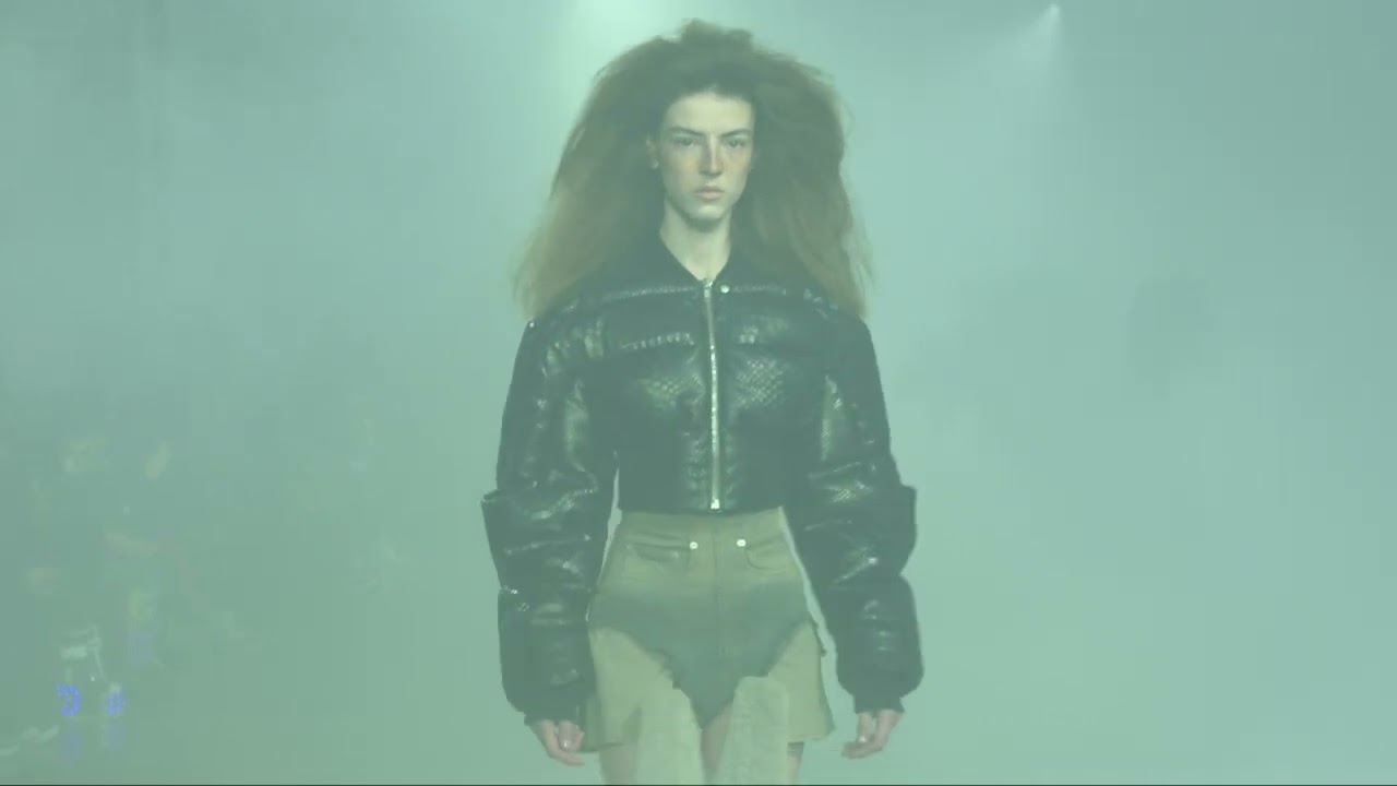 RICK OWENS FW22 WOMENS STROBE (LIVE STREAM)