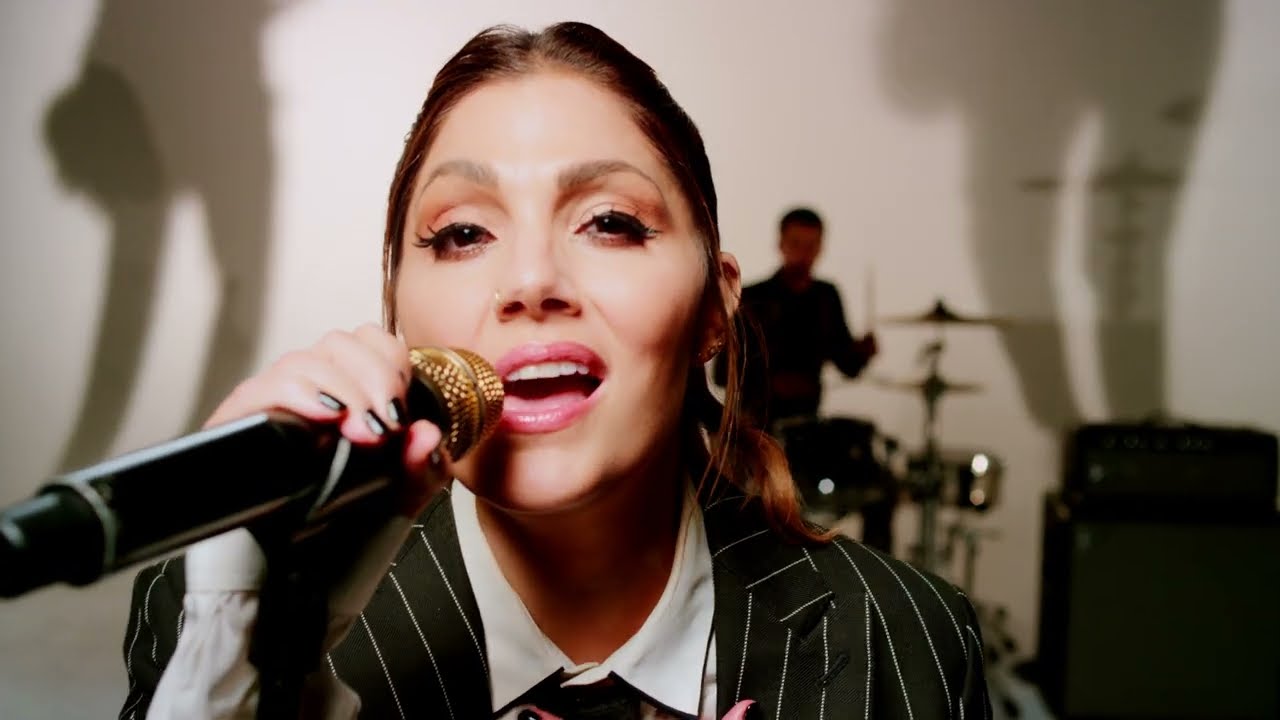 The Interrupters - "In The Mirror"