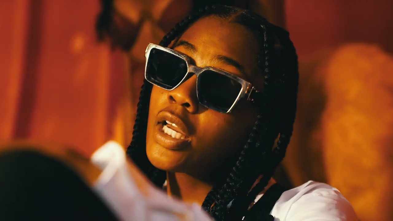 Amari Noelle - Unusual (Official Video)
