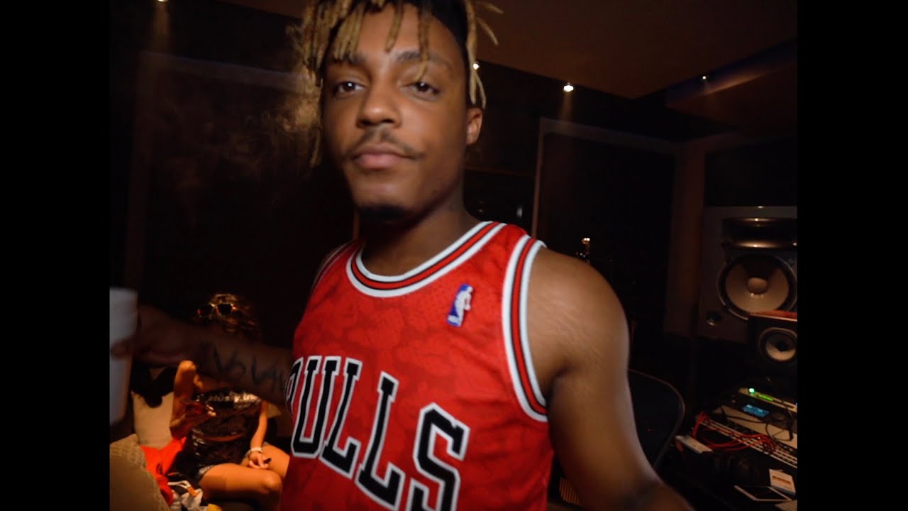 Juice WRLD - In My Head (Official Music Video)