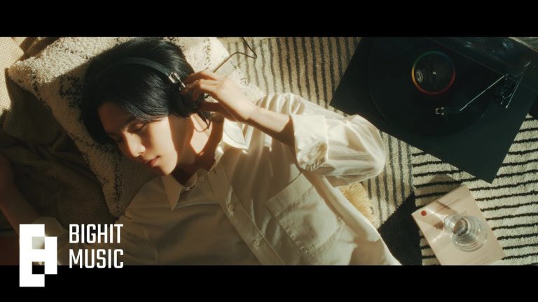 Agust D '사람 Pt.2 (Feat. 아이유)' Official Mv