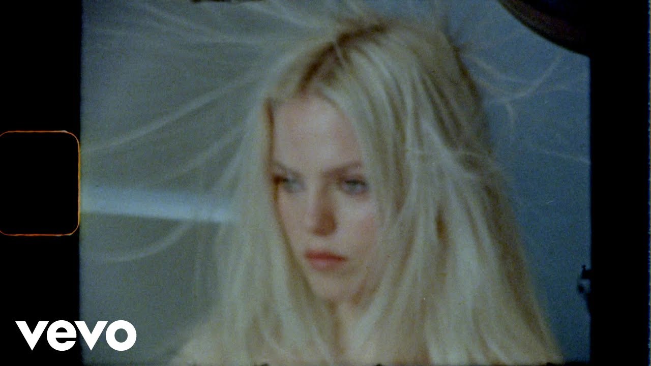 Reneé Rapp - Snow Angel (the single)