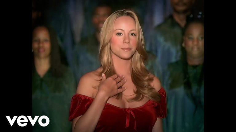 Mariah Carey - O Holy Night (Official Hd Video)