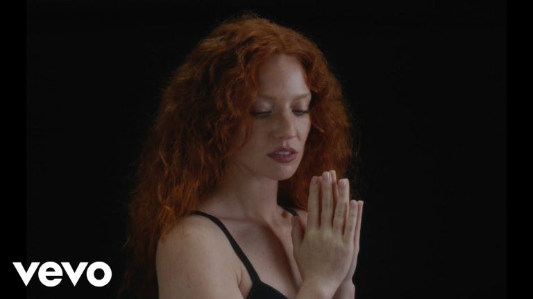 Jess Glynne - Enough (Official Video)
