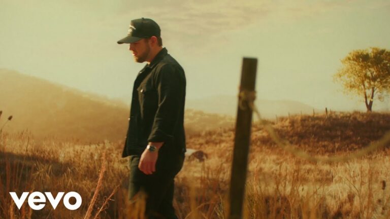 Kameron Marlowe - On My Way Out (Official Music Video) 1 Kameron Marlowe - On My Way Out (Official Music Video)