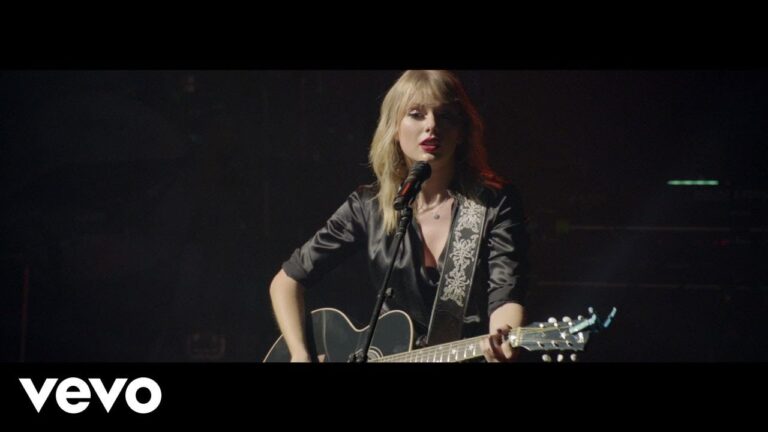 Taylor Swift - The Man (Live From Paris) 3 Taylor Swift - The Man (Live From Paris)