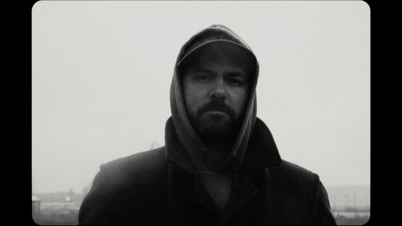 Shakey Graves - When the Love Is New (Official Music Video)