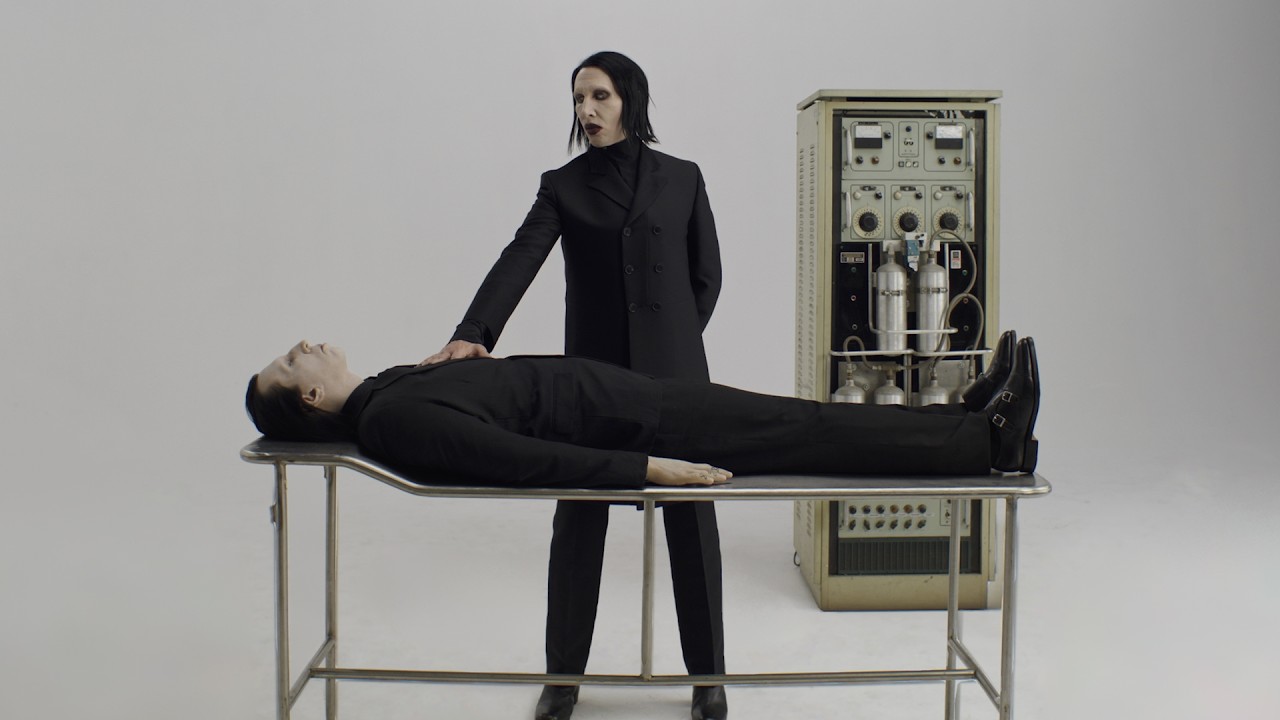 Marilyn Manson - Front Toward Enemy (Music Video)