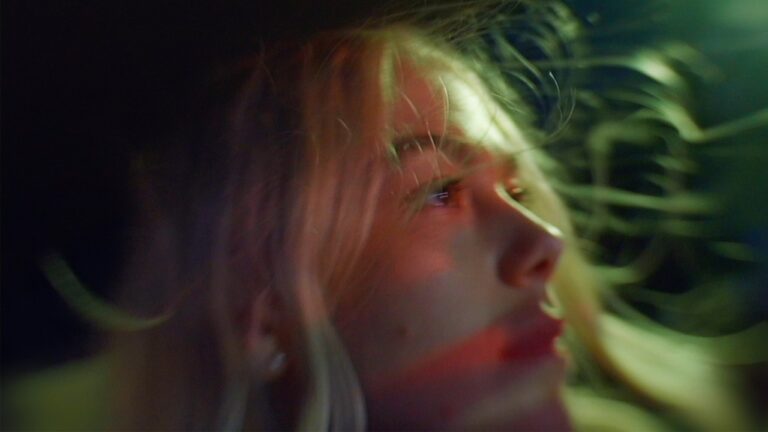 Phoebe Bridgers - I Can'T Wait (Official Video) 6 Phoebe Bridgers - I Can'T Wait (Official Video)