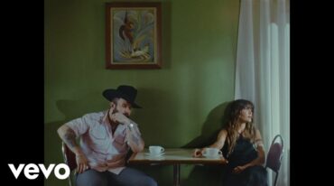 Kany García, Carín León - El Sombrero Y La Camisa (Video Oficial) 1 Kany García, Carín León - El Sombrero Y La Camisa (Video Oficial)